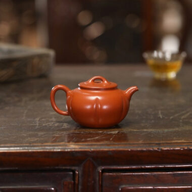 Full Handmade Yixing Zisha Teapot [Jin Nang Pot] (Zhao Zhuang Zhu Ni- 190ml)