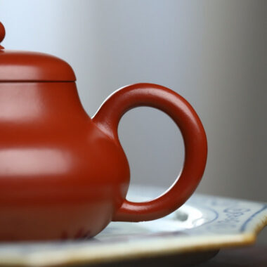 Full Handmade Yixing Zisha Teapot [Junde Pot] (Dahongpao- 150ml)