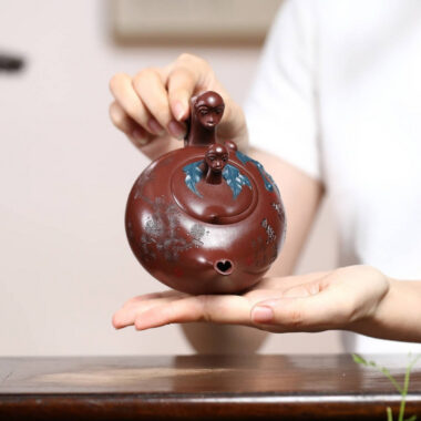 Full Handmade Yixing Zisha Teapot Set [Mother and Son] (Di Cao Qing – 300ml)
