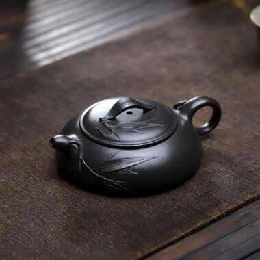 Full Handmade Yixing Zisha Teapot [Biyu Qing Zhu] (Tian Qing Ni – 140ml)