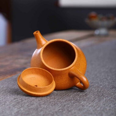 Full Handmade Yixing Zisha Teapot [Xin Piao Pot] (Wucai Lao Duan Ni – 200ml)