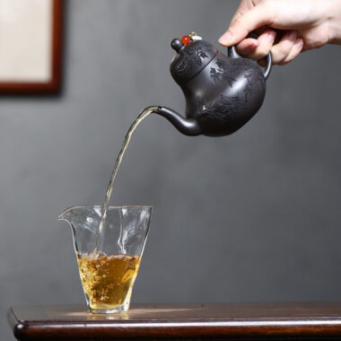 Yixing Zisha Teapot [Si Ting] (Shi Huang – 200ml)