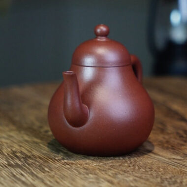 Full Handmade Yixing Zisha Teapot [Si Ting Pot] (Di Cao Qing – 120ml)
