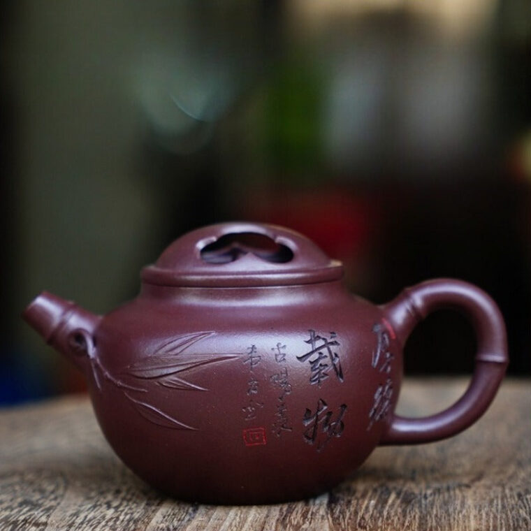 Full Handmade Yixing Zisha Teapot [Niu Gai Pot] (Zi Ni – 170ml)