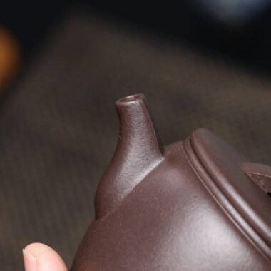 Full Handmade Yixing Zisha Teapot [Hanwa Pot] (Zi Ni – 310ml)