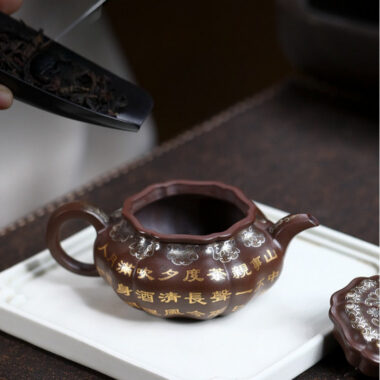 Full Handmade Yixing Zisha Teapot [Bafang Ruyi] (Zi Ni – 190ml)