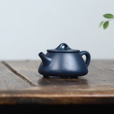 Full Handmade Yixing Zisha Teapot [Ziye Shi Piao Pot] (Tian Cui Sha – 170ml)