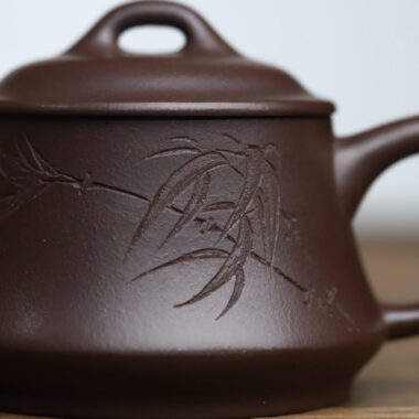 Full Handmade Yixing Zisha Teapot [Zhu Chu Pot] (Lao Zi Ni – 170ml)