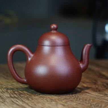 Full Handmade Yixing Zisha Teapot [Si Ting Pot] (Di Cao Qing – 120ml)