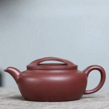 Full Handmade Yixing Zisha Teapot [Niu Gai Lianzi Pot] (Zi Ni – 210ml)