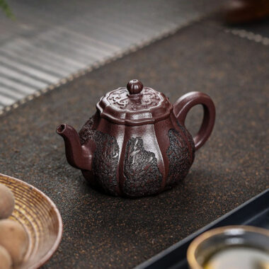 Full Handmade Yixing Zisha Teapot [Hua Ruyi] (Zi Ni – 160ml)
