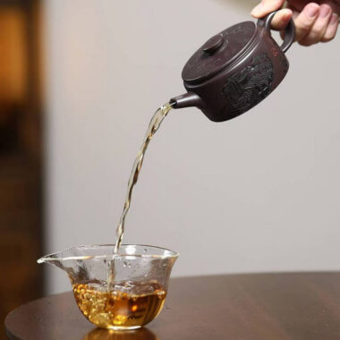 Yixing Zisha Teapot [Jiangnan Hanwa] (Chi Long Xue Sha – 150ml)
