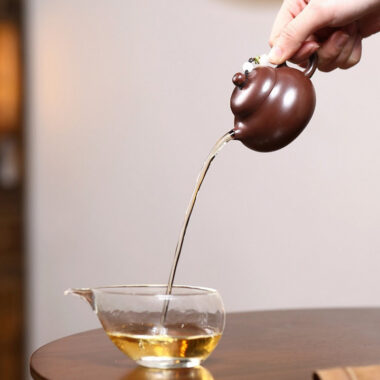 Yixing Zisha Teapot [Mini Wendan] (Zi Ni – 130ml)