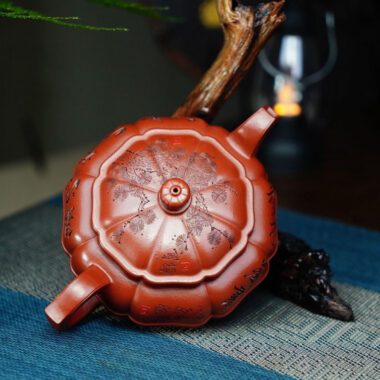 Full Handmade Yixing Zisha Teapot [Yudai Pot] (Zhu Ni – 360ml)