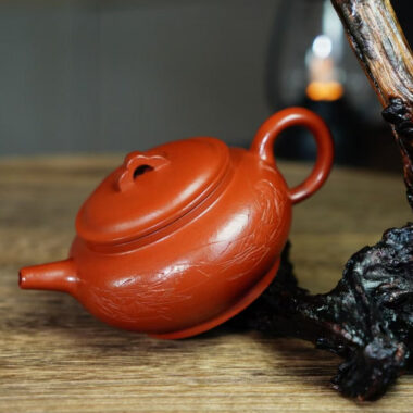 Full Handmade Yixing Zisha Teapot [Xiang Yun Pot] (Zhu Ni – 150ml)