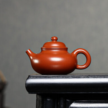 Full Handmade Yixing Zisha Teapot [Rong Tian Pot] (Dahongpao – 210ml)