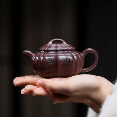 Full Handmade Yixing Zisha Teapot [Shan Hai] (Zi Ni – 150ml)
