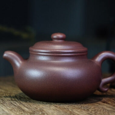 Full Handmade Yixing Zisha Teapot [Fanggu Pot] (Zi Ni – 360ml)