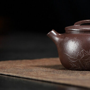Yixing Zisha Teapot [Mini Lotus Joy] (Lao Zi Ni – 110ml)