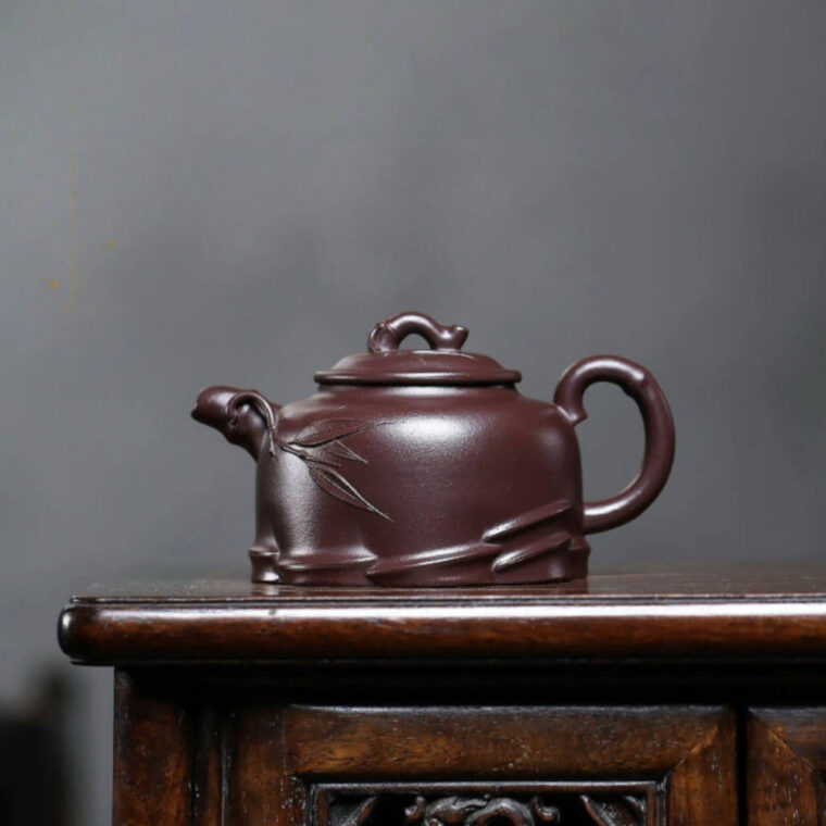 Yixing Zisha Teapot [Bamboo Section] (Zi Ni – 270ml)