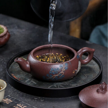 Full Handmade Yixing Zisha Teapot [Guan Shan] (30 Mu Zi Ni – 280ml)