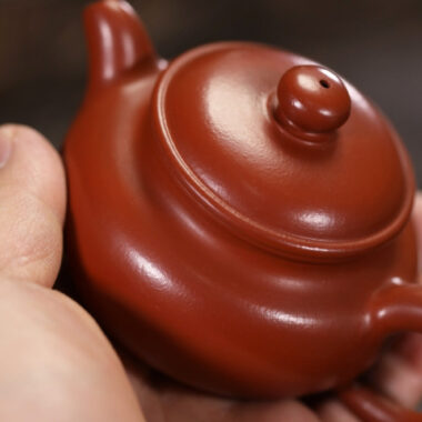 Full Handmade Yixing Zisha Teapot [Fanggu Pot] (Dahongpao – 170ml)
