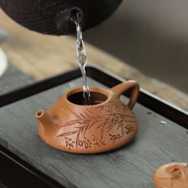 Yixing Zisha Teapot [Breeze Ziye Shi Piao] (Jiang Po Ni – 170ml / Zi Ni – 190ml)