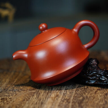 Full Handmade Yixing Zisha Teapot [Jin Zhong Pot] (Dahongpao – 200ml)