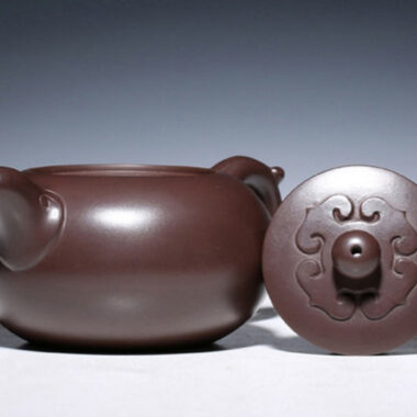 Full Handmade Yixing Zisha Teapot [Yuan Ruyi] (Lao Zi Ni – 160/320ml)