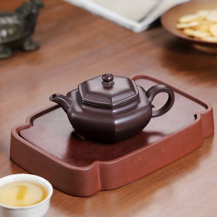 Yixing Zisha Teapot [Liufang Fanggu] (Zi Ni – 200ml)