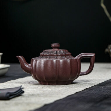 Full Handmade Yixing Zisha Teapot [Jin Wen Yu Wan] (Zi Ni – 300ml)