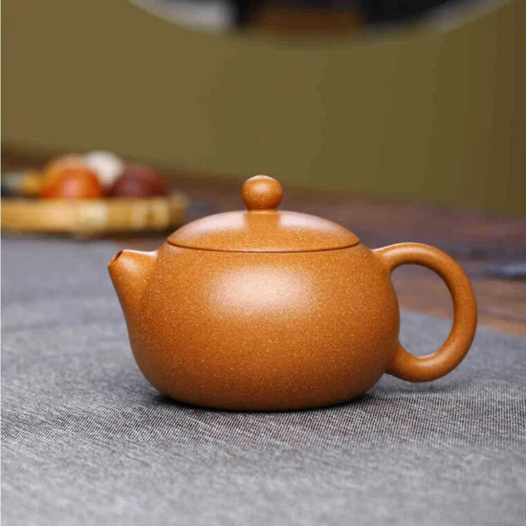 Full Handmade Yixing Zisha Teapot [Xishi Pot] (Jiang Po Ni – 220ml)