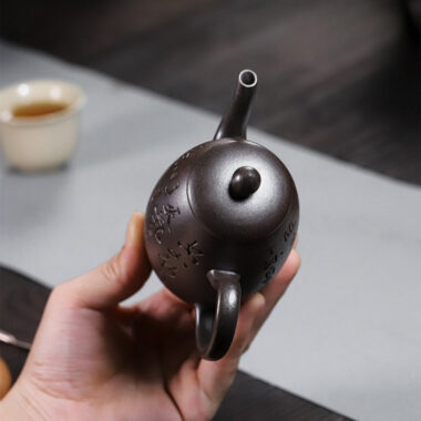 Full Handmade Yixing Zisha Teapot [Tian Zhu] (Tian Qing Ni – 200ml)