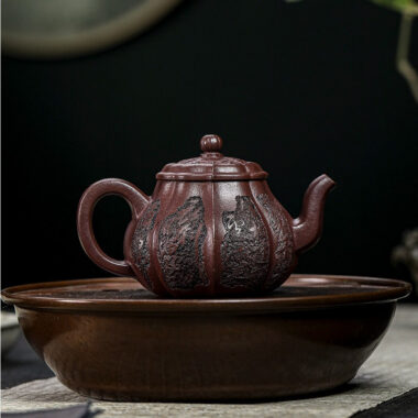 Full Handmade Yixing Zisha Teapot [Hua Ruyi] (Zi Ni – 160ml)