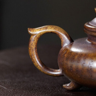Yixing Zisha Teapot [3 Legs Yun Ding] (Chen Xiang Ni Firewood Fired – 250ml)