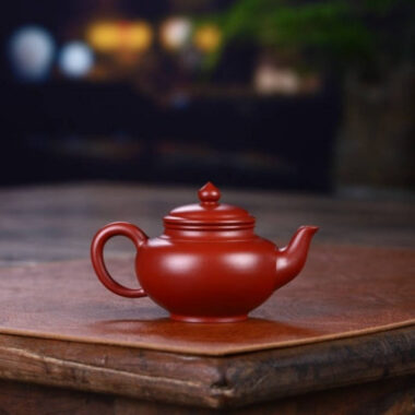 Full Handmade Yixing Zisha Teapot [Xiao Ying Pot] (Dahongpao – 110ml)