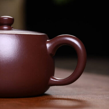 Full Handmade Yixing Zisha Teapot [Ping Gai Zhi Liu Pot] (Lao Zi Ni – 250ml)