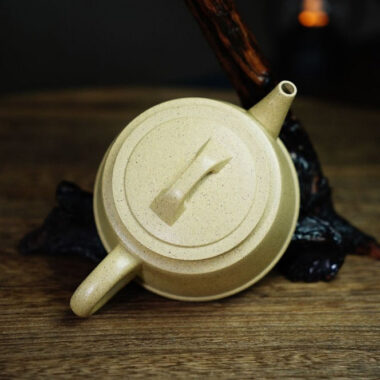 Full Handmade Yixing Zisha Teapot [Yu Zhao Pot] (Benson Lu Ni – 170ml)