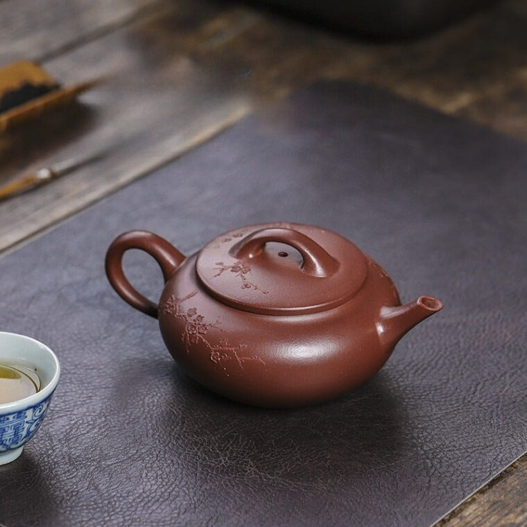 Full Handmade Yixing Zisha Teapot [Han Xiang] (Hong Pi Long – 350ml)