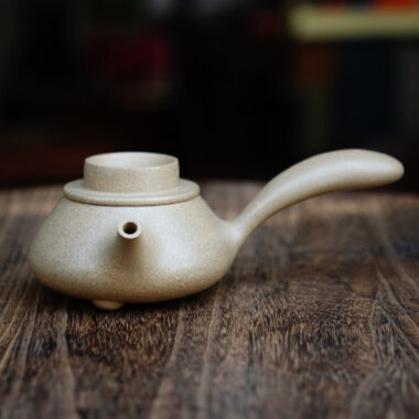 Full Handmade Yixing Zisha Teapot [Tang Yu Pot] (Qing Duan Ni – 180ml)