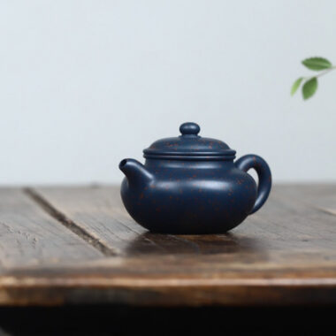 Full Handmade Yixing Zisha Teapot [Fanggu Pot] (Tian Cui Sha – 190ml)
