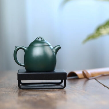 Full Handmade Yixing Zisha Teapot [Qin Quan Pot] (Lu Ni – 170ml)