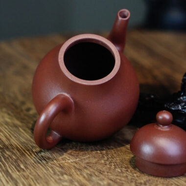 Full Handmade Yixing Zisha Teapot [Si Ting Pot] (Di Cao Qing – 120ml)