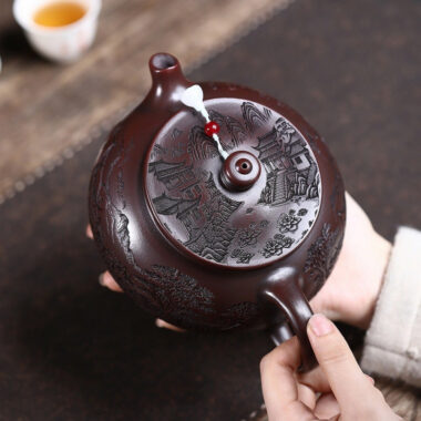 Yixing Zisha Teapot [Jiangnan Han Jiang] (Gu Tong Wu Ni – 650ml)
