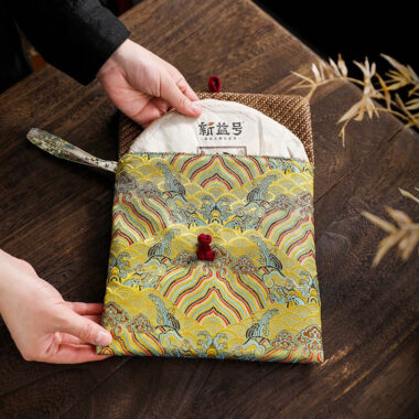Handmade Tea Cake Flip-top Portable Bag / Tea Cake Gift Bag