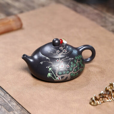 Yixing Zisha Teapot [Song Feng Shui Yue] (Hei Jinsha – 230ml)
