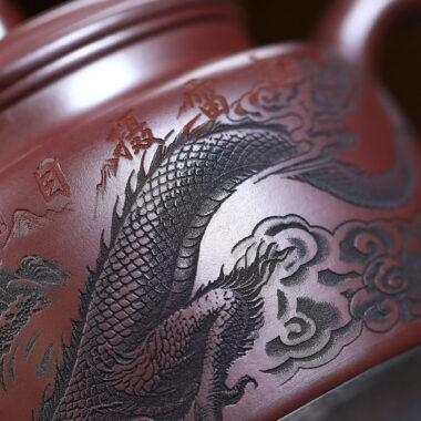 Yixing Zisha Teapot [Dragon Dezhong] (Zi Zhu Ni – 480ml)