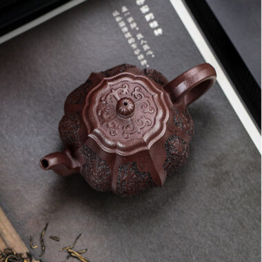 Full Handmade Yixing Zisha Teapot [Hua Ruyi] (Zi Ni – 160ml)