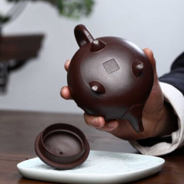Full Handmade Yixing Zisha Teapot [Yun Jian Ruyi Pot] (Shi Hong – 320ml)