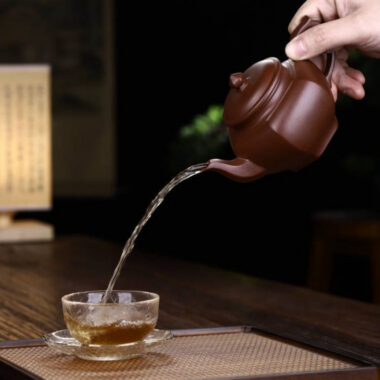 Full Handmade Yixing Zisha Teapot [Liufang Xiao Ying Pot] (Di Cao Qing – 280ml)